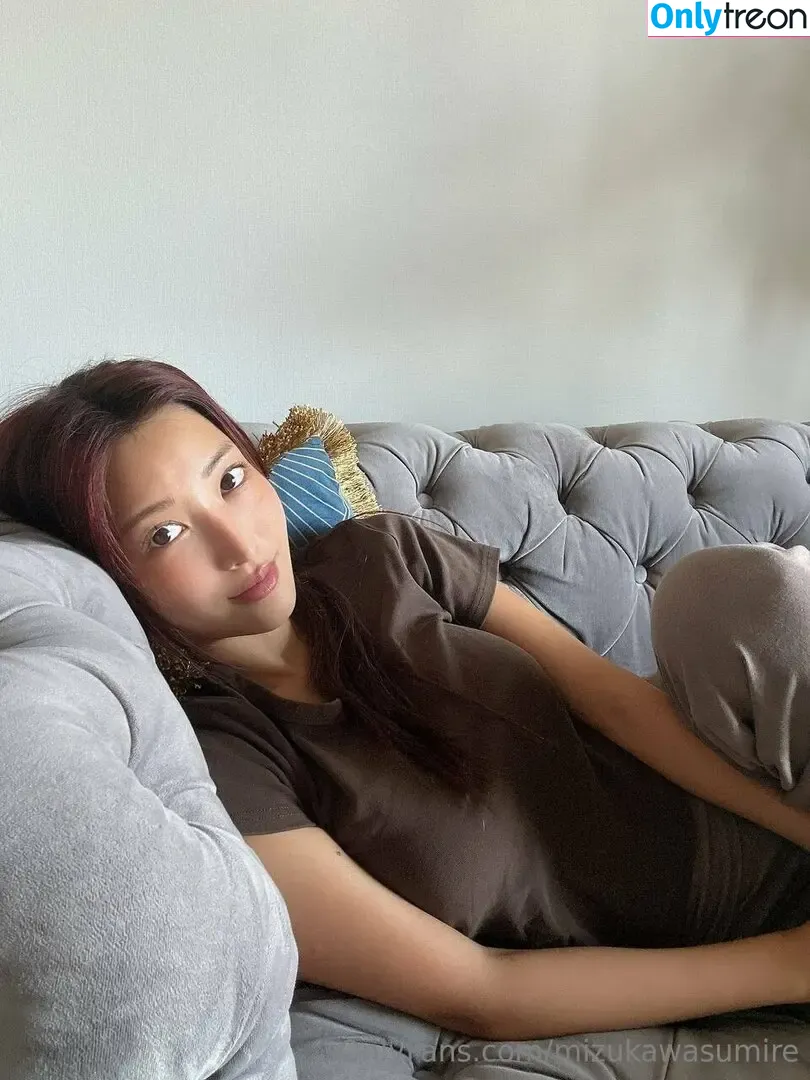 Mizukawasumire голая photo #0249 (Miri Mizuki / mizukawasumireworld)