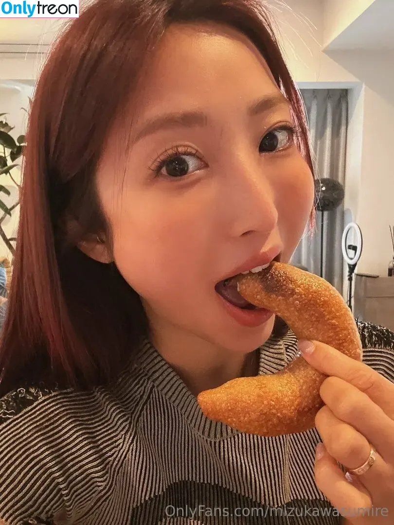 Mizukawasumire nude photo #0253 (Miri Mizuki / mizukawasumireworld)