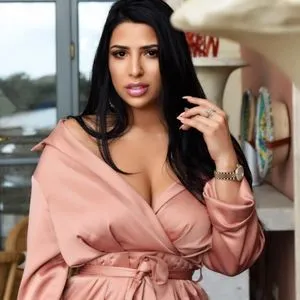 Mizz Ellaa ASMR / ellaaa / mizzellaa nude photo #0018