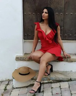 Mizz Ellaa ASMR / ellaaa / mizzellaa nude photo #0035