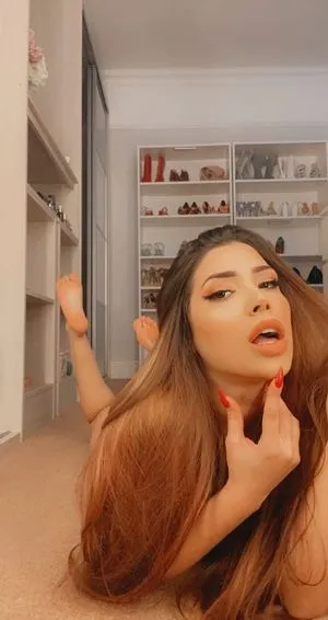 Mizz Ellaa ASMR / ellaaa / mizzellaa nude photo #0105