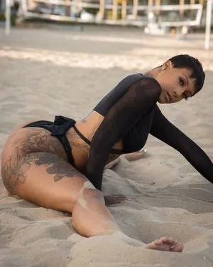 Mizz Twerksum / mizztwerksumoffical / theofficialmizztwerksum фото голая #0021