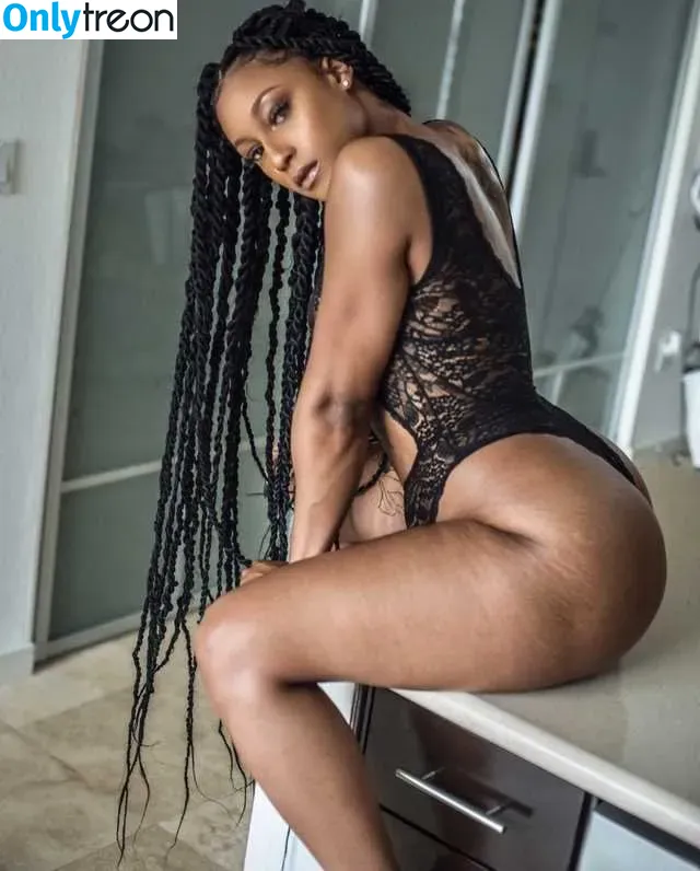 Mizz Twerksum голая photo #0012 (mizztwerksumoffical / theofficialmizztwerksum)