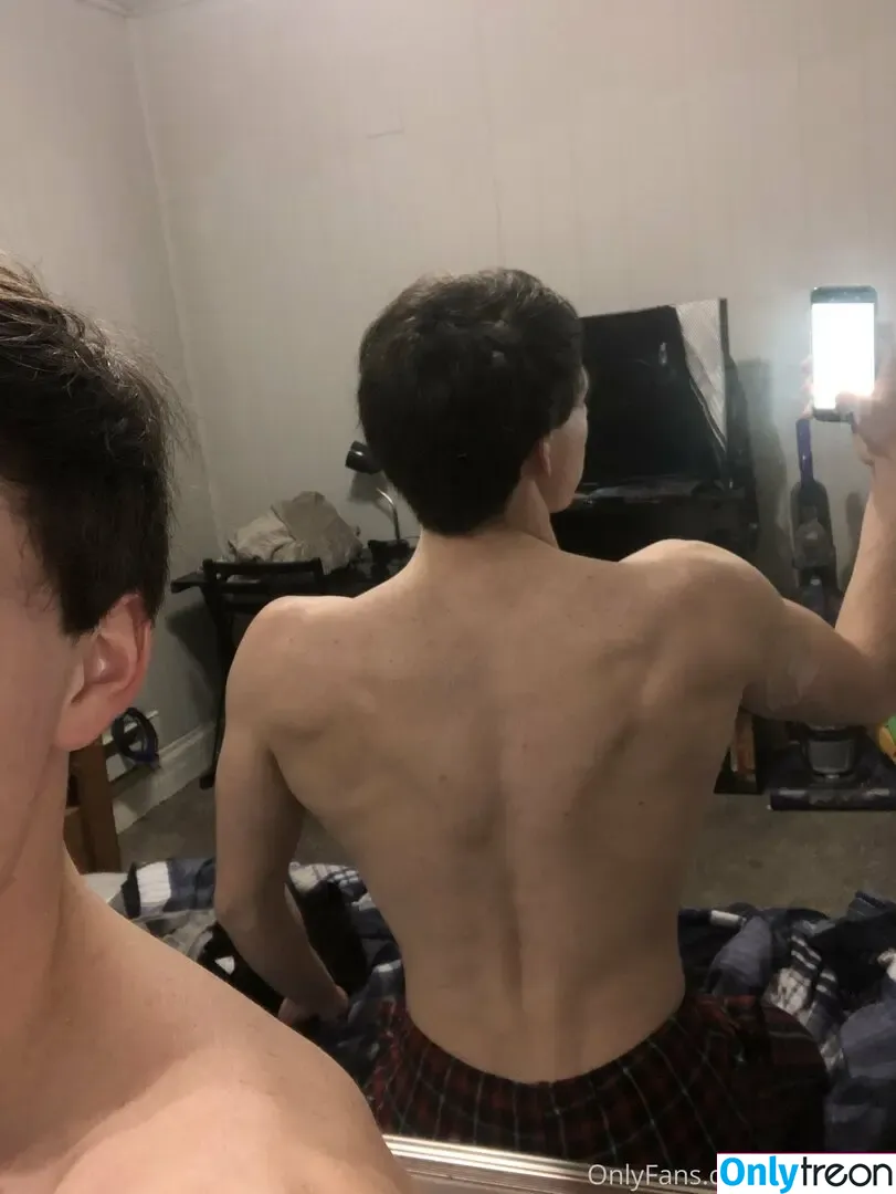 mjaxon12 nude photo #0002 (mrjaxon12)
