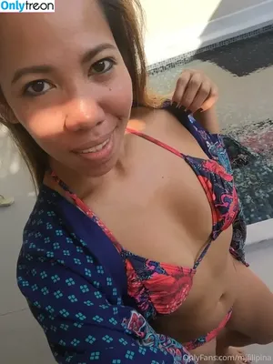 mjfilipina / mjfelipe nude photo #0019