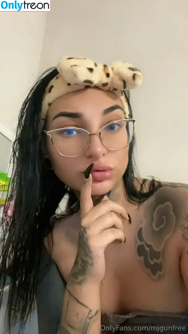 mjgunfree nude photo #0016 (mjgunfree)