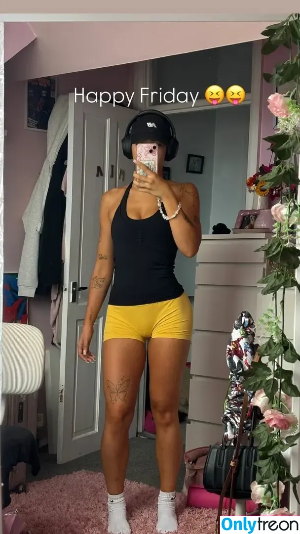 mkdobo nude photo #0065 (morbositocordobes)