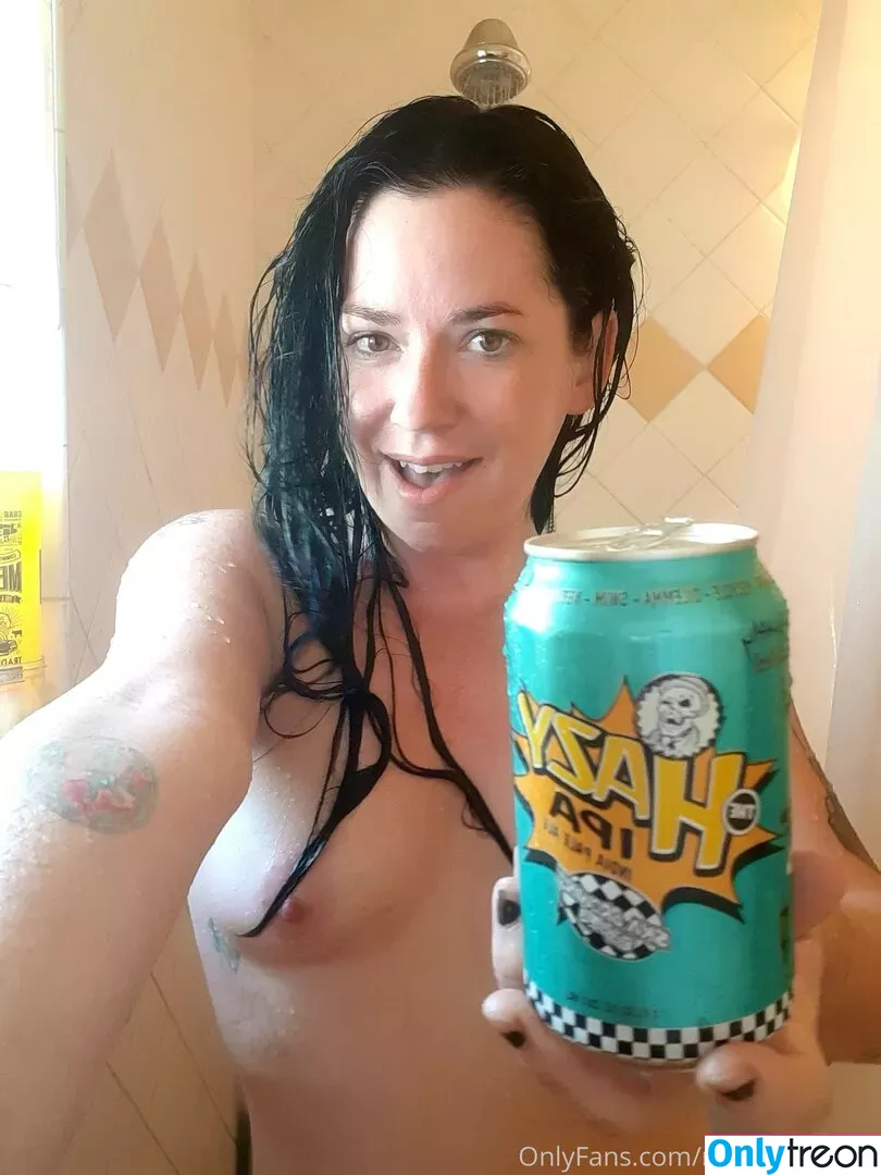 mmmeghanxx nude photo #0014 (xx.meghan.xo)