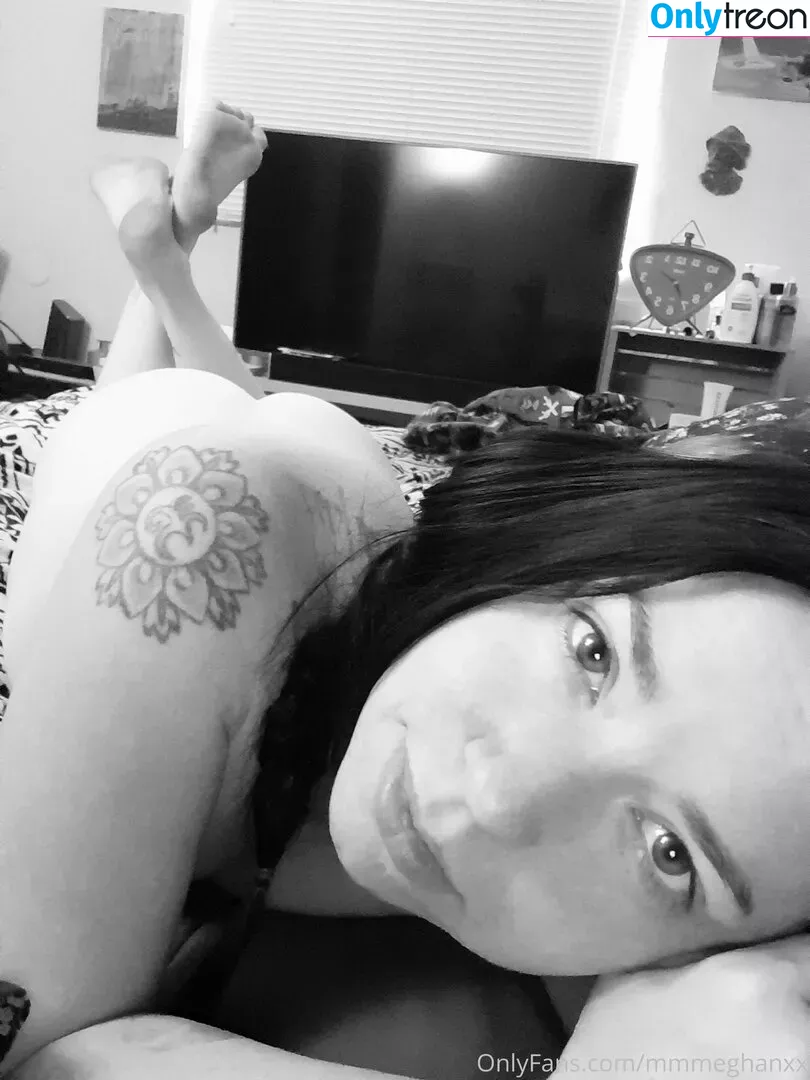 mmmeghanxx nude photo #0042 (xx.meghan.xo)
