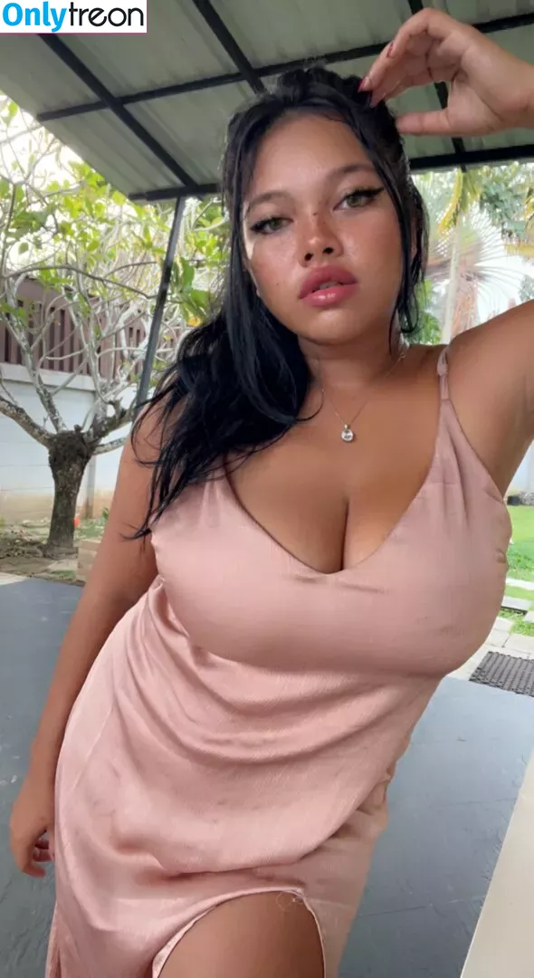 curvymoanaaa nude photo #0077 (babygurl.moana)