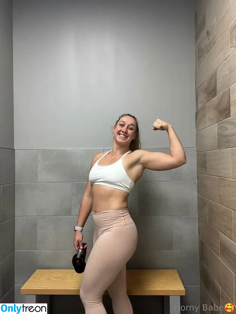 mobounce nude photo #0009 (radiomobounce)