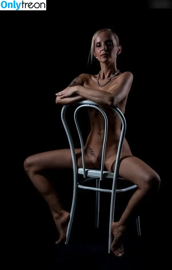 Model Cathy голая photo #0826 (modelcathy)