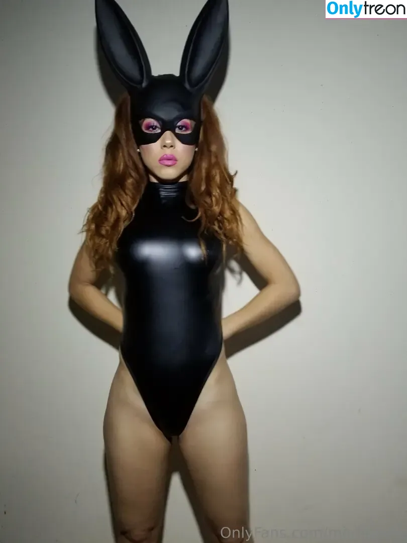 modelgina nude photo #0010 (modelginarivera2020)