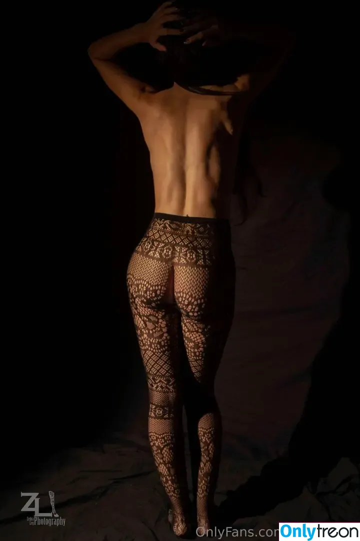 modelgina nude photo #0094 (modelginarivera2020)