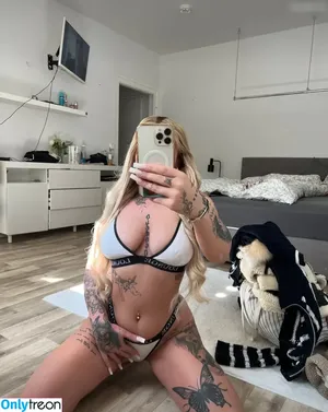 Moesha- Nadine / daddysliebling69 / moesha_nadine nude photo #0047