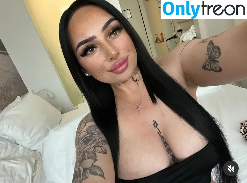 Moesha- Nadine nude photo #0007 (daddysliebling69 / moesha_nadine)