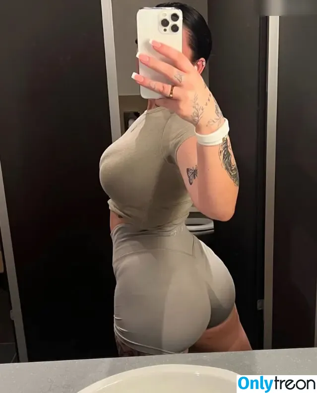 Moesha- Nadine голая photo #0024 (daddysliebling69 / moesha_nadine)