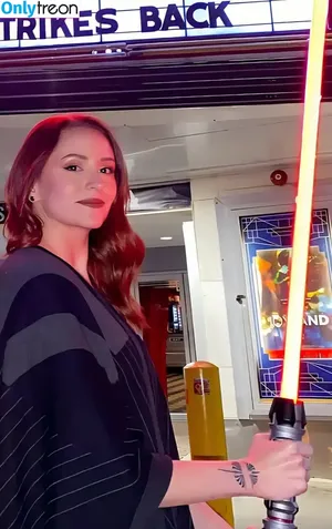 Mollie Damon / Star Wars Explained / molliemander фото голая #0067