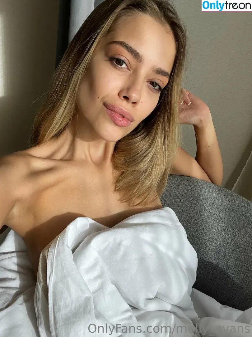 Molly Evans nude photo #0002 (molly_evans / mollyevansxo)