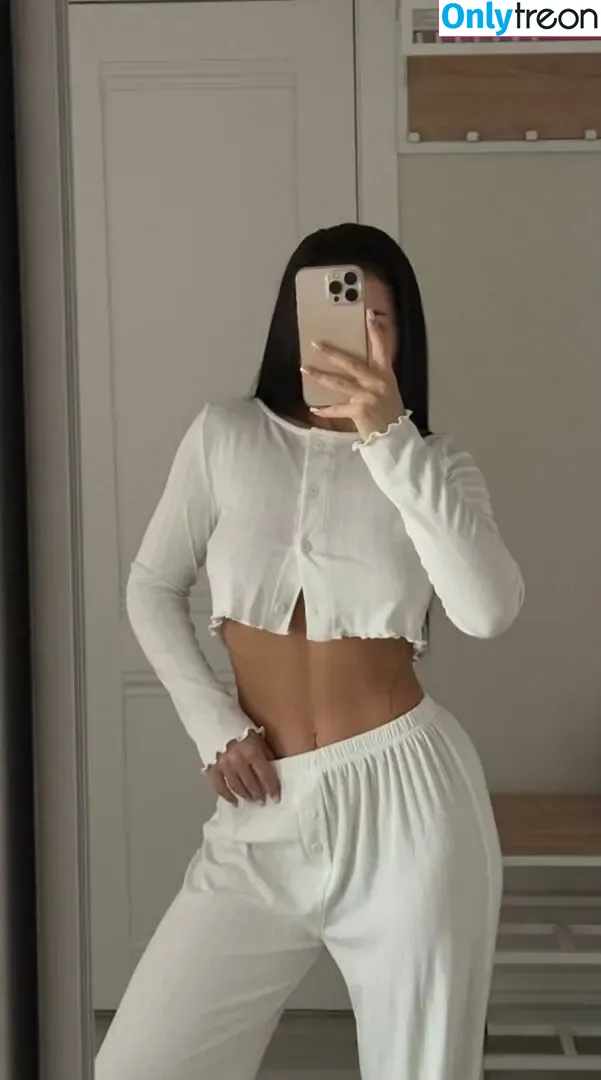 Molly Fit голая photo #0064 (Mollyloveyou / cuteyogini / mollyg_fit)