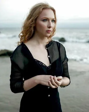 Molly Quinn / lassmolly / mollycaitlynquinn фото голая #0073