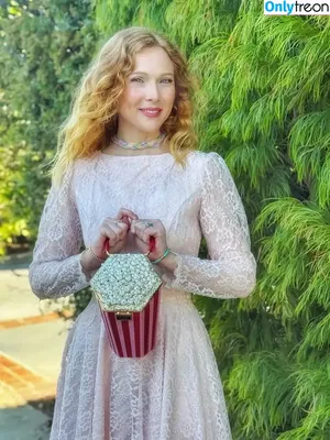 Molly Quinn / lassmolly / mollycaitlynquinn фото голая #0174