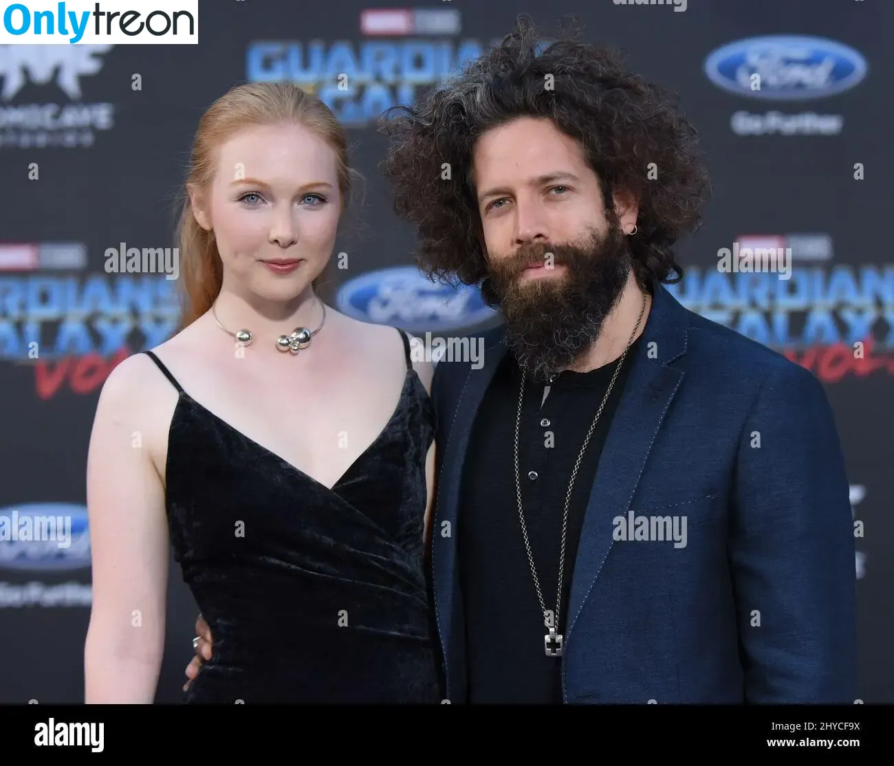 Molly Quinn nude photo #0165 (lassmolly / mollycaitlynquinn)