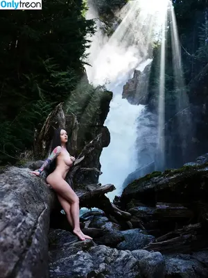 Molly Rennick (mollyrennick) / molly.rennick nude photo #0005