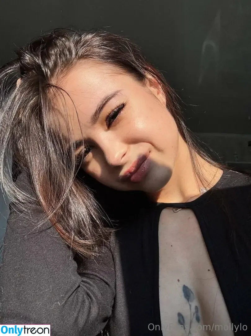 mollylo nude photo #0121 (mollylo93)