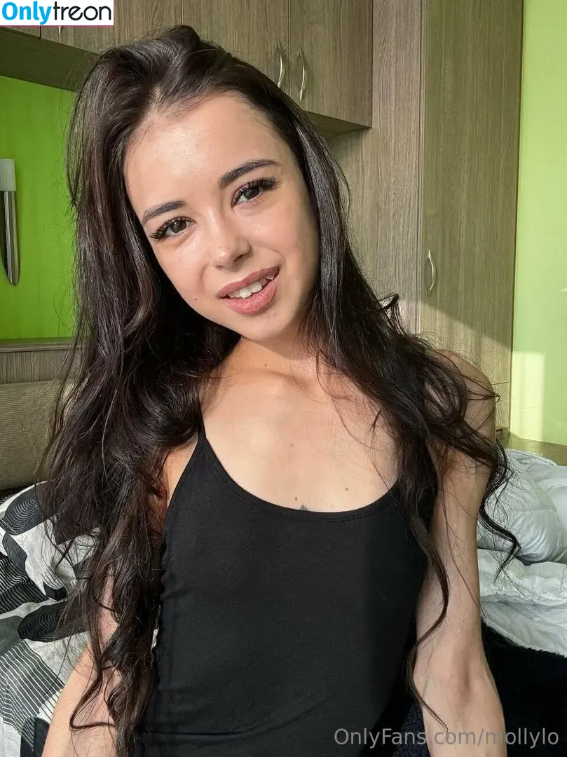 mollylo nude photo #0190 (mollylo93)