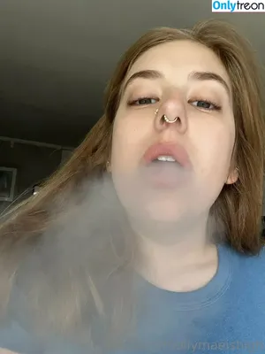 mollymaeishigh / mollymae nude photo #0032