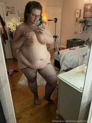 mollynonsense / missusthickness / molly.nonsense nude photo #0047