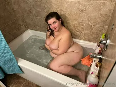 mollynonsense / missusthickness / molly.nonsense nude photo #0219