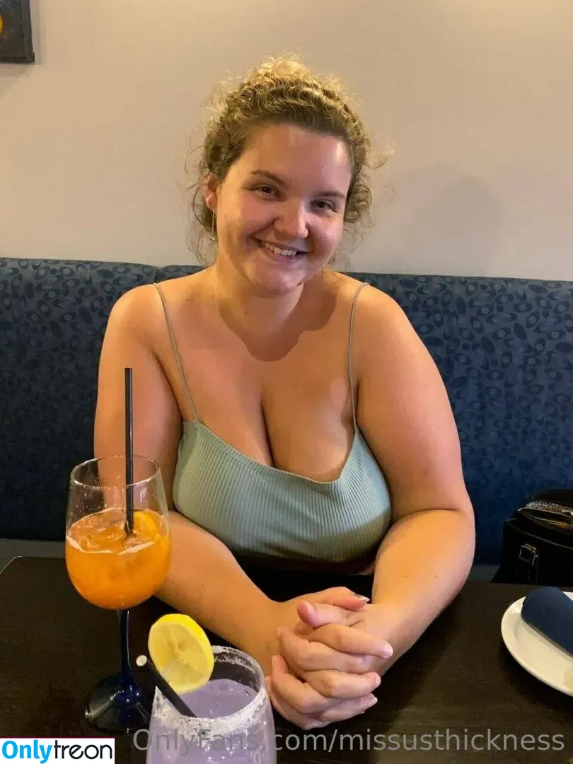 mollynonsense nude photo #0112 (missusthickness / molly.nonsense)