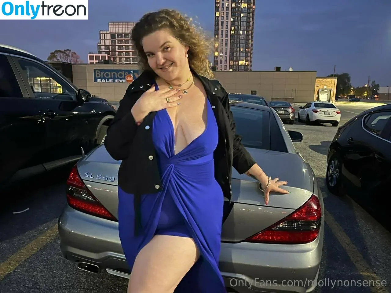 mollynonsense nude photo #0267 (missusthickness / molly.nonsense)