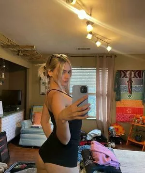 mollyomaliamollyomaliaaa / mollyomalia / mollyomaliaaa nude photo #0031