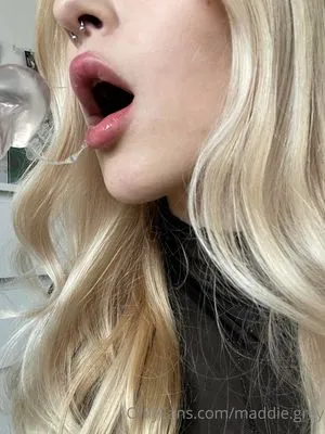Molodoy_admin / Maddie Grey / maddie_grey_of nude photo #0024