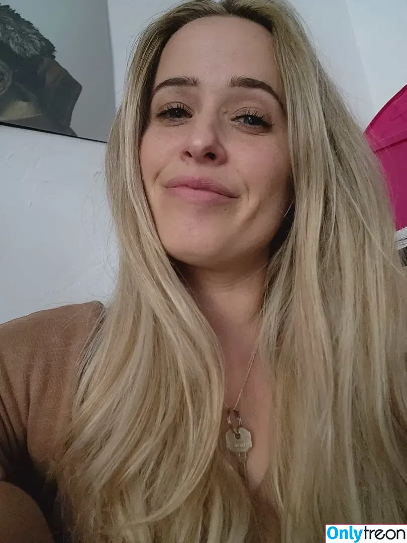 Mommy Noelle голая photo #0046 (alexankeona / goodformommy)
