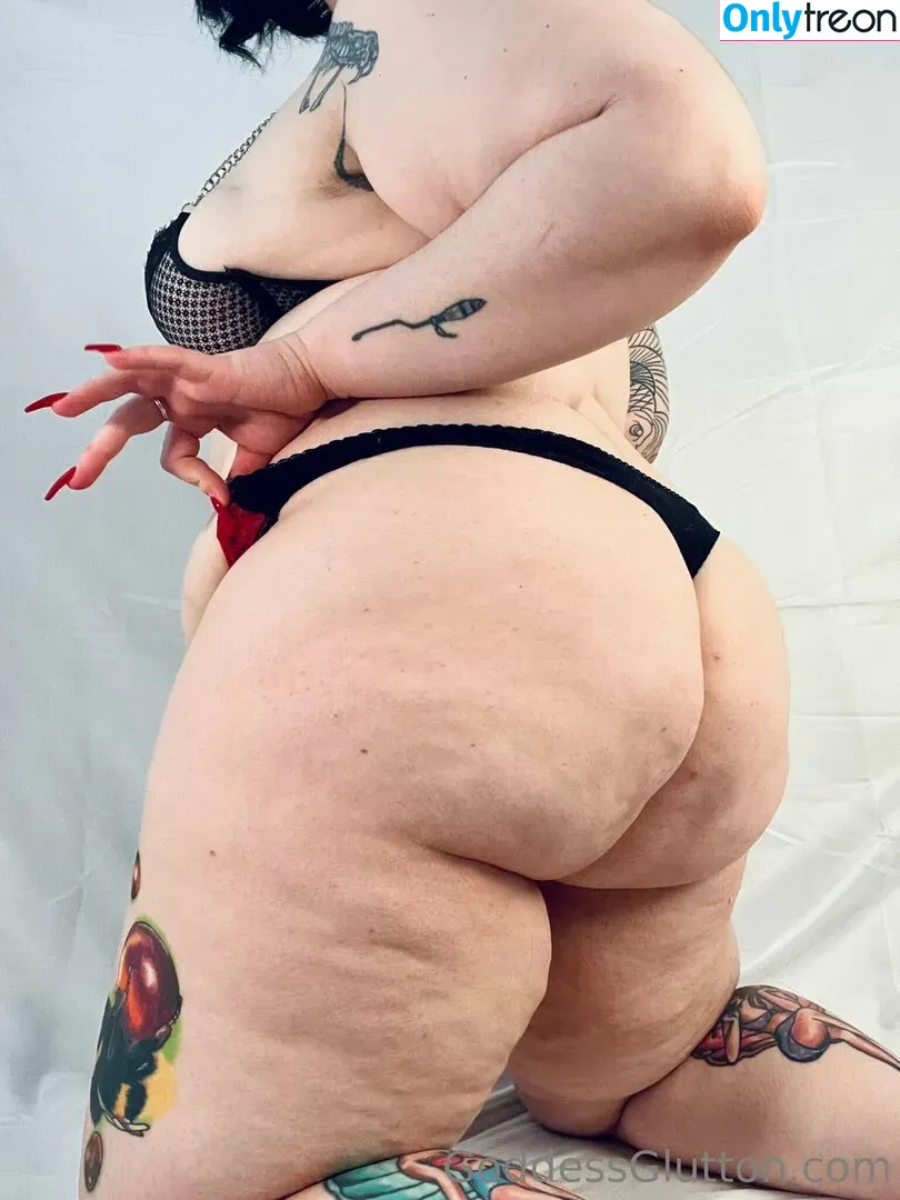 mommyglutton nude photo #0066 (mommy_meghan_)