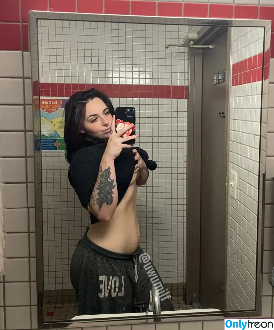 Mommyprincessuwu nude photo #0076 (mommyprincess_ / uwumilf)