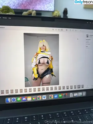 momokunfree / mariahmallad nude photo #0048