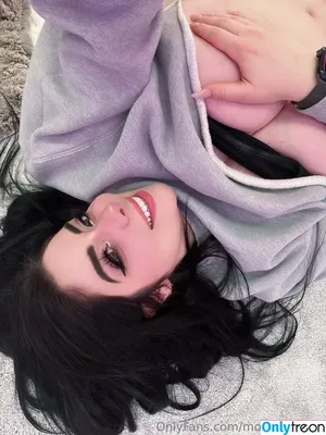 momokunfree / mariahmallad nude photo #0101