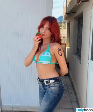 Mona Schon / Italian Streamer / monaschon nude photo #0025