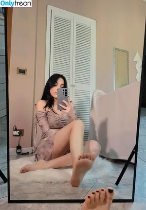 Mona Schon / Italian Streamer / monaschon nude photo #0061