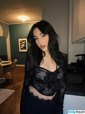 Mona Schon / Italian Streamer / monaschon nude photo #0081