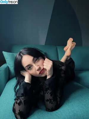 Mona Schon / Italian Streamer / monaschon nude photo #0083