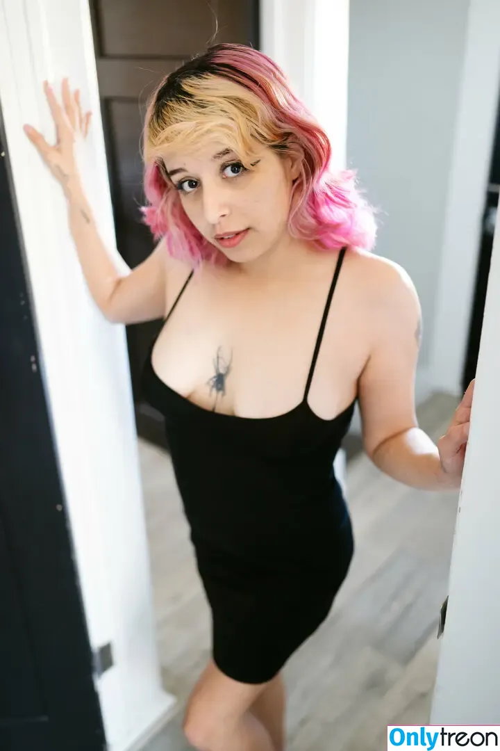 monalovesmoaning nude photo #0137 (monalovesmoaning)