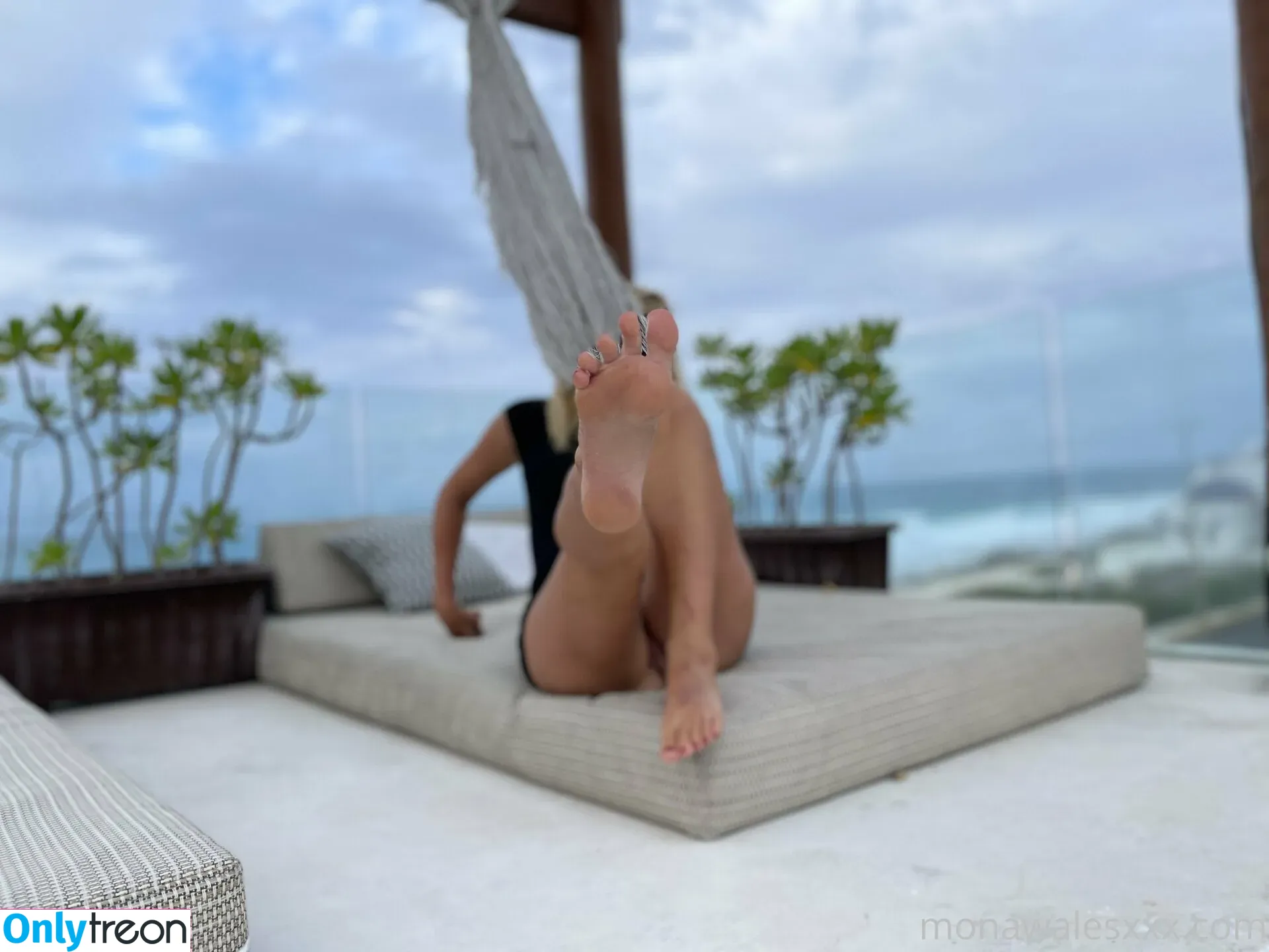 monawalesxxx nude photo #0263 (monawalesxxx)