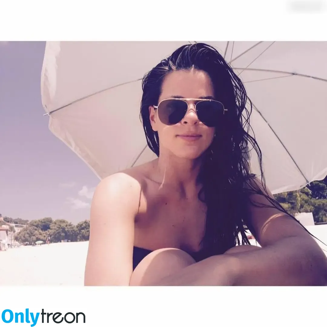 monciicii nude photo #0005 (monciicii)