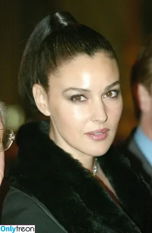 Monica Bellucci / aMonicaBellucci / monicabellucciofficiel фото голая #1548